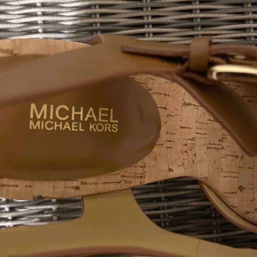 Michael kors  Womens luggage leather cork sandals new never worn - Picture 3 of 4